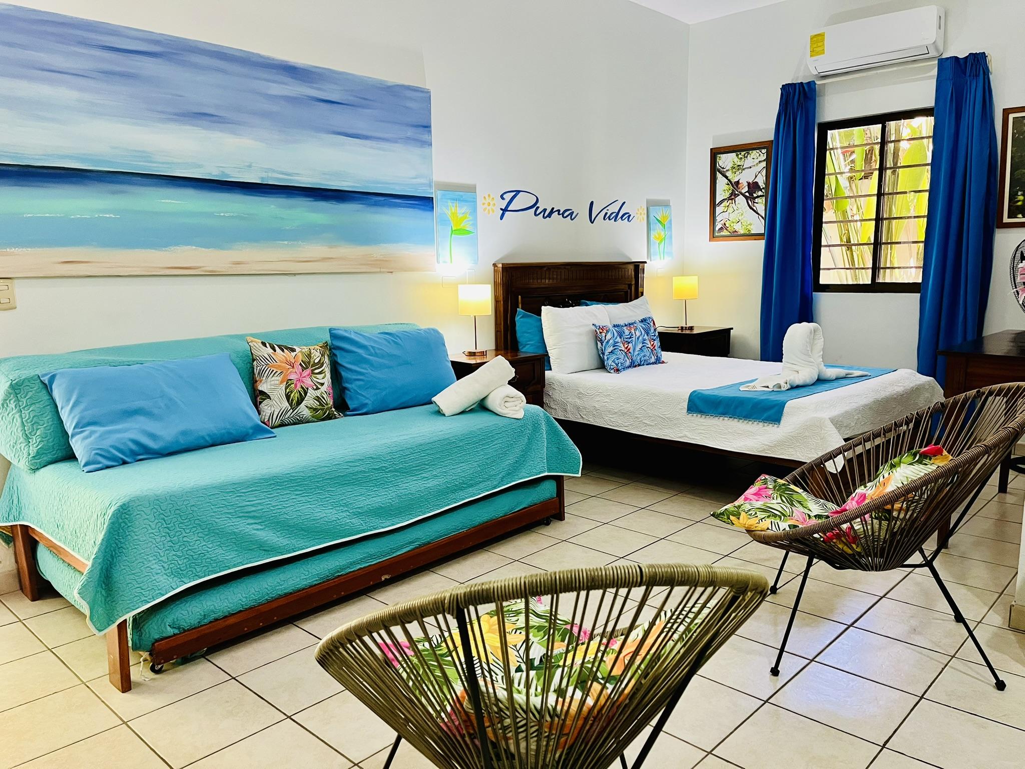 Rooms & Suites 14